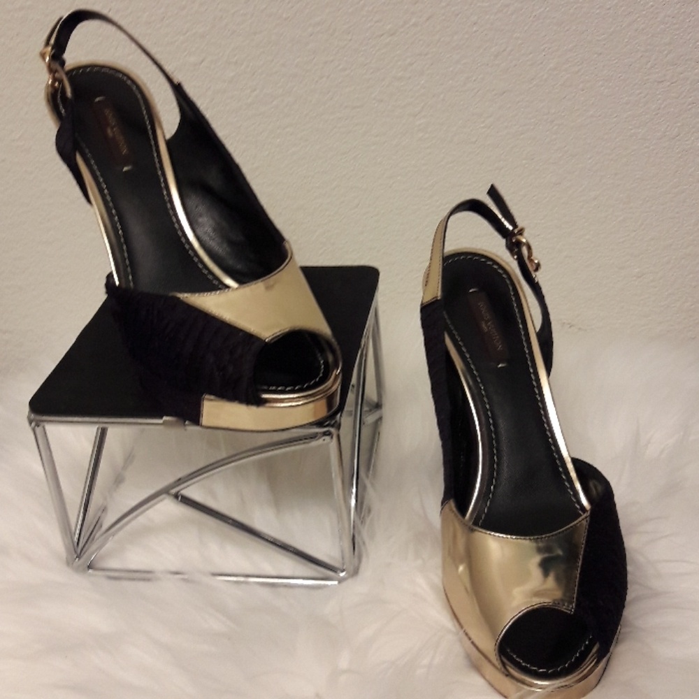 Louis Vuitton slingbacks